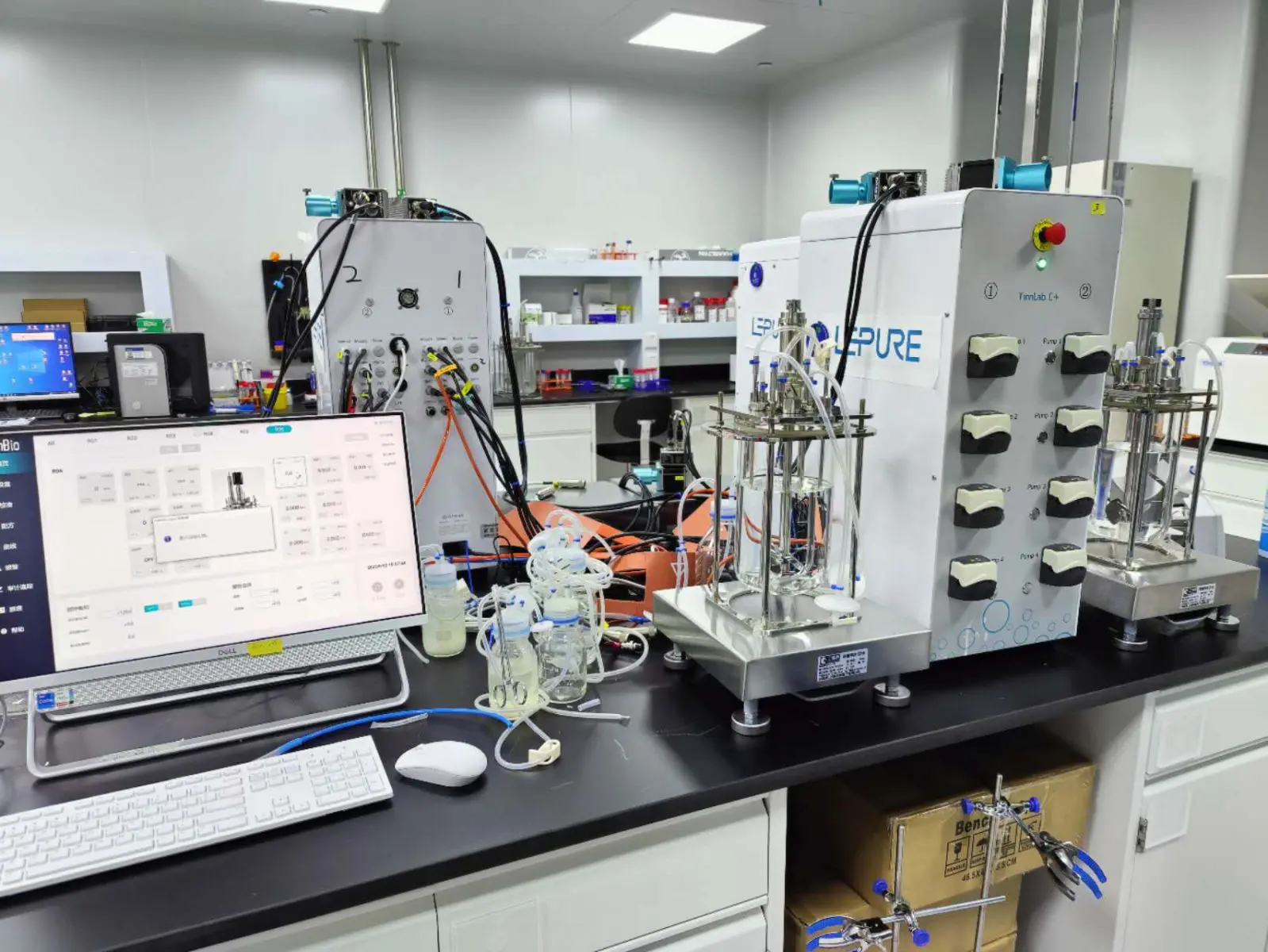 SinoPharmTech image
